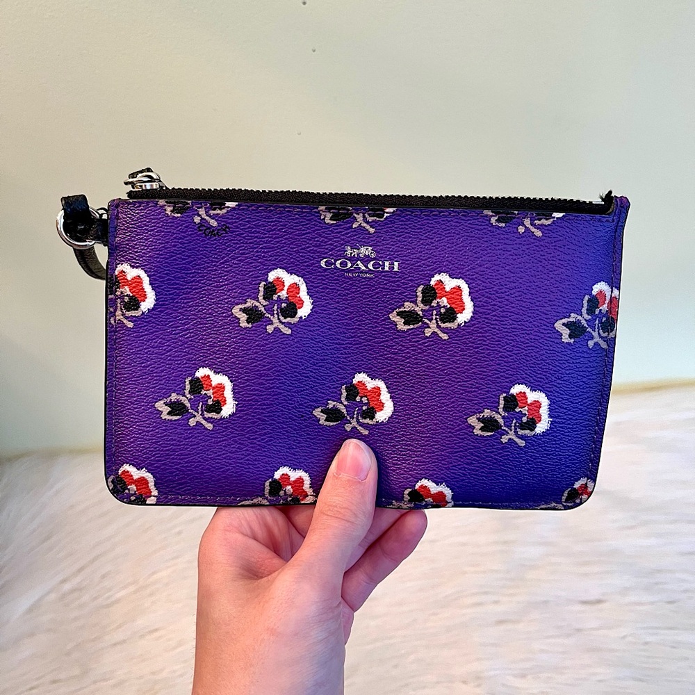 Coach Bramble Rose Purple Small Wristlet